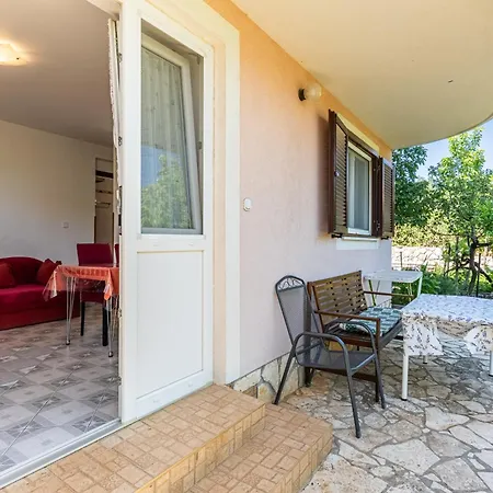 Vitkovic Cres