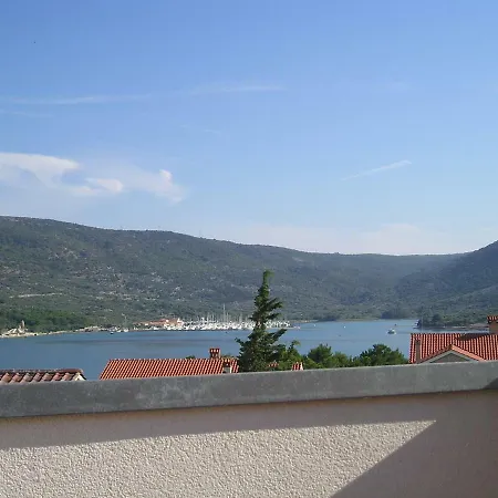 Vitkovic Apartment