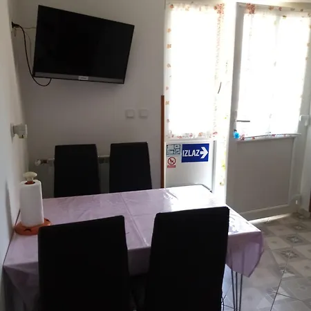 Vitkovic * Cres
